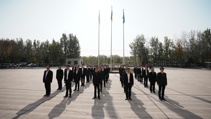 D:\10宣传管理\广通智城公司揭牌\DSC08973