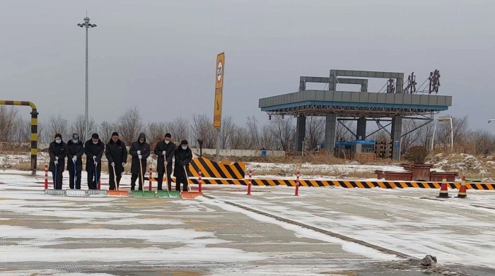 dc99a3d901b751103e27a7da6cd45a4