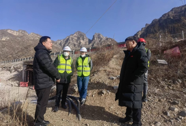 8ecae44af9b9a949517acd3081a1cde