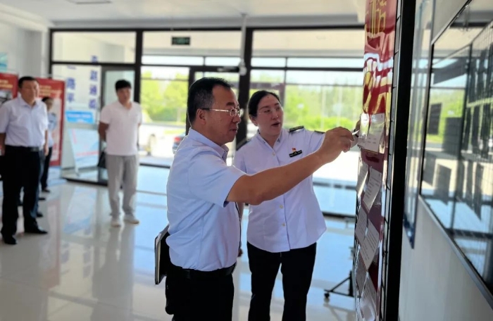 C:\Users\gyz\Desktop\22