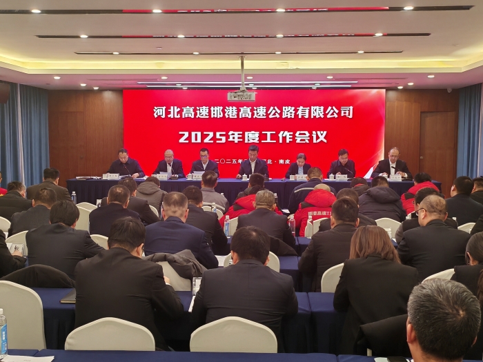 0b44d82a90f14147c6fa9e2fc01a2ce