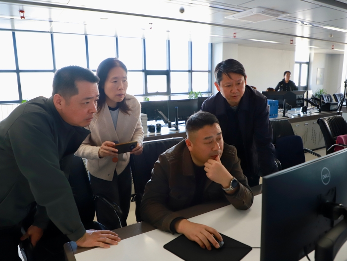 2025年4月2日,石安分公司云端巡查再发力(右一:党委书记陈园明) 2025年4月2日,石安分公司云端巡查再发力(右一:党委书记陈园明)