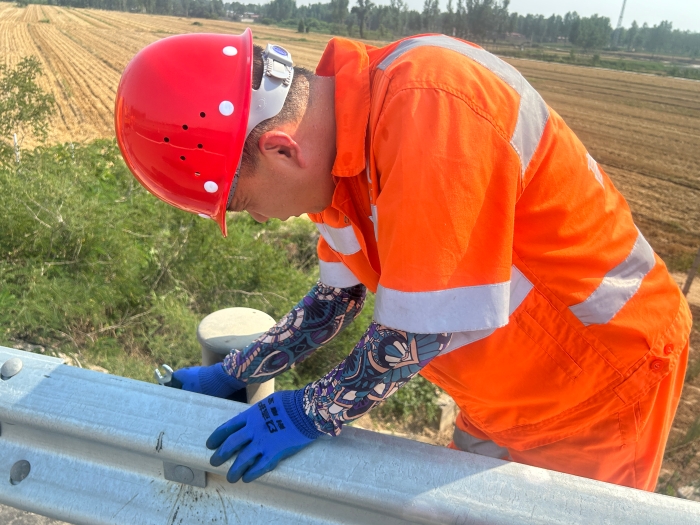 afa2ad0b467e088e90382db8ede9bbd