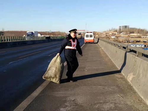 202012211143895879_small