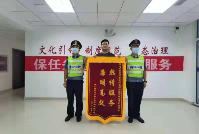 50f27ea67d70876332f8c5761954823