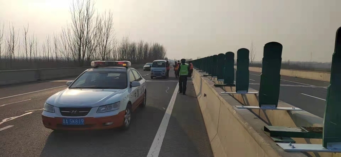 检查施工现场11.28