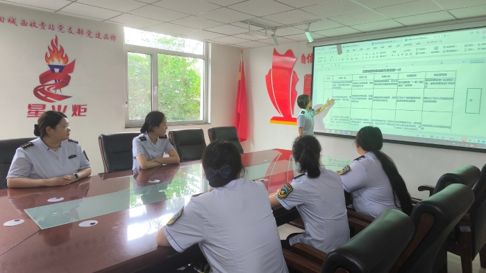 d:\Users\Administrator\Desktop\8.2\0fafc540474c44bda35df6511eeed5d